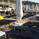 Herberg Buk Beach Club Göltürkbükü