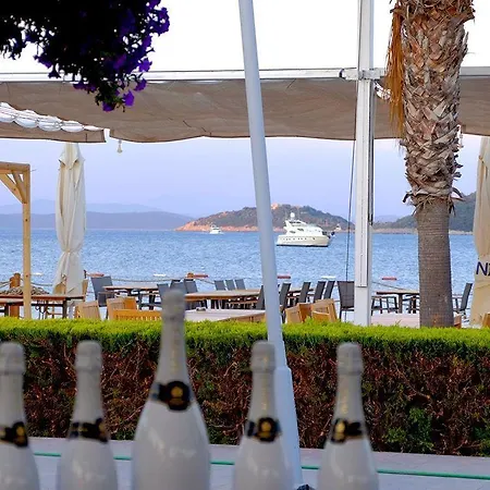 Buk Beach Club Kro Göltürkbükü