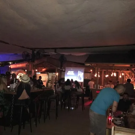 Buk Beach Club Göltürkbükü