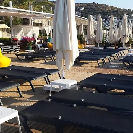 Fogadó Buk Beach Club Golturkbuku